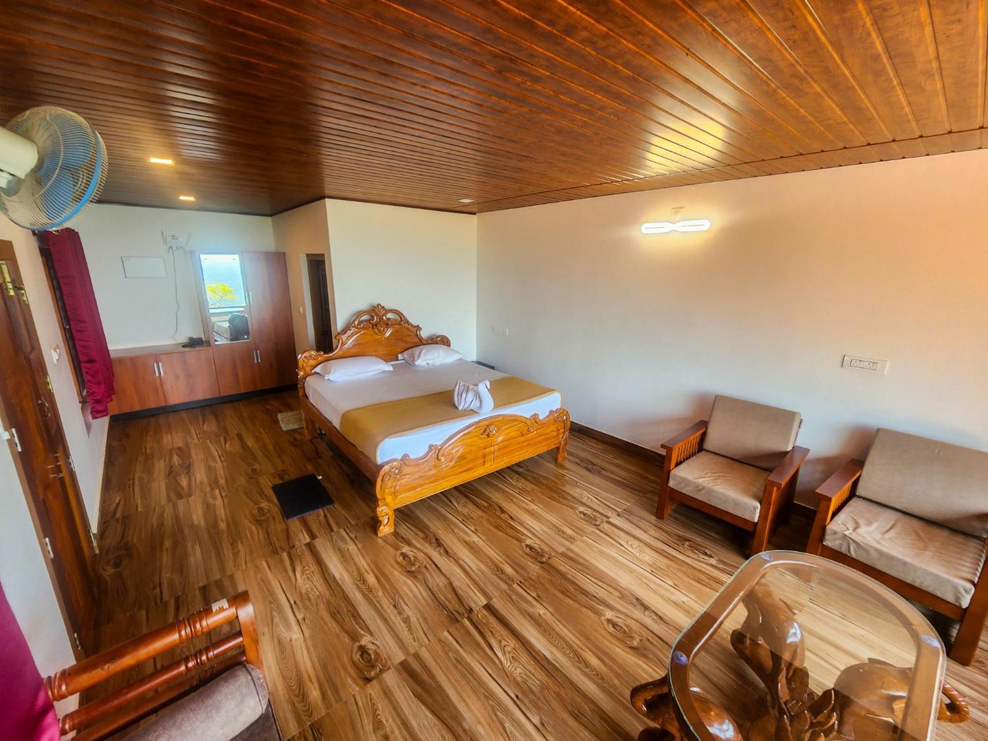 Celestial Heights Homestay Kurchi Exterior foto