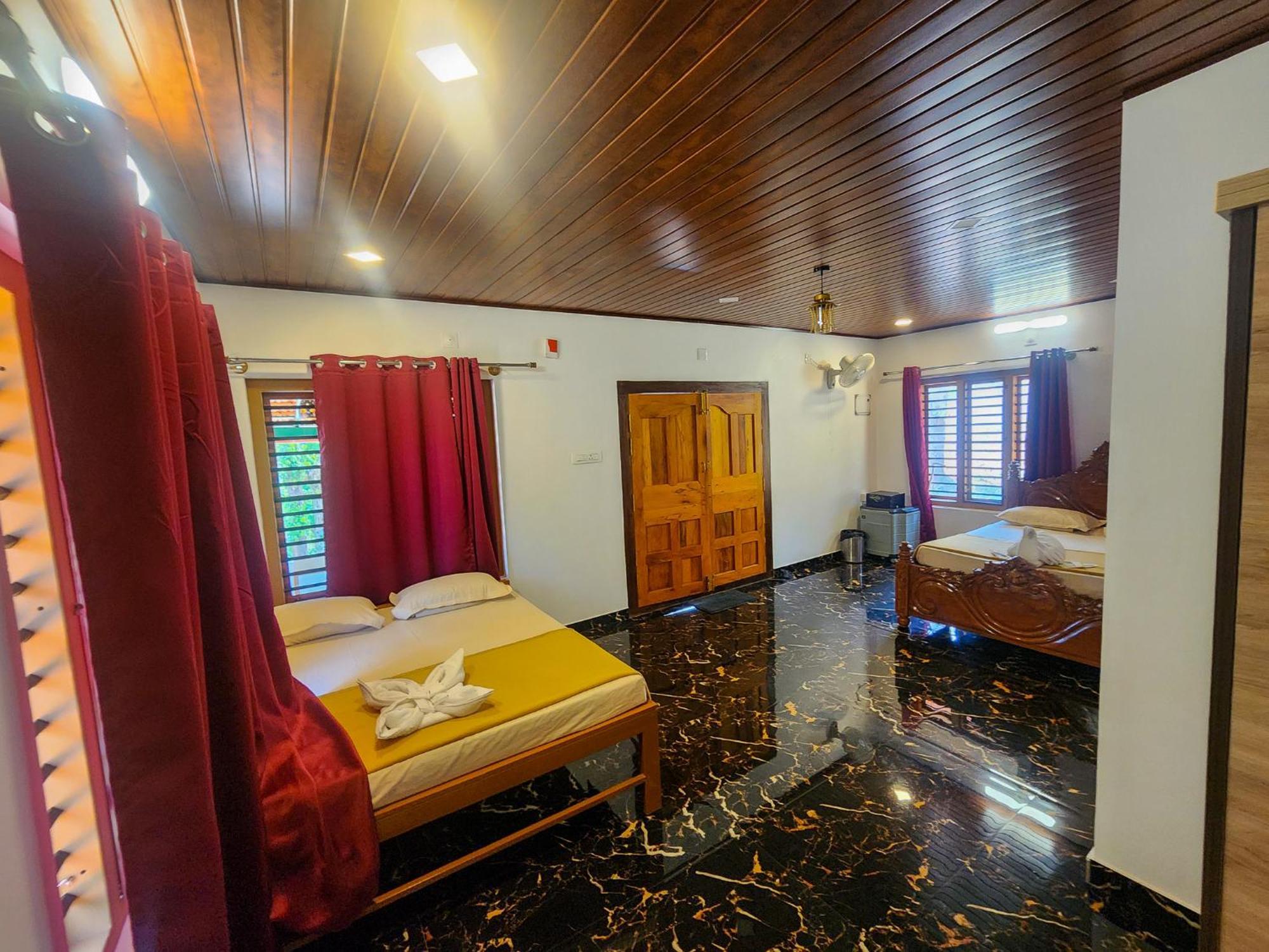Celestial Heights Homestay Kurchi Exterior foto