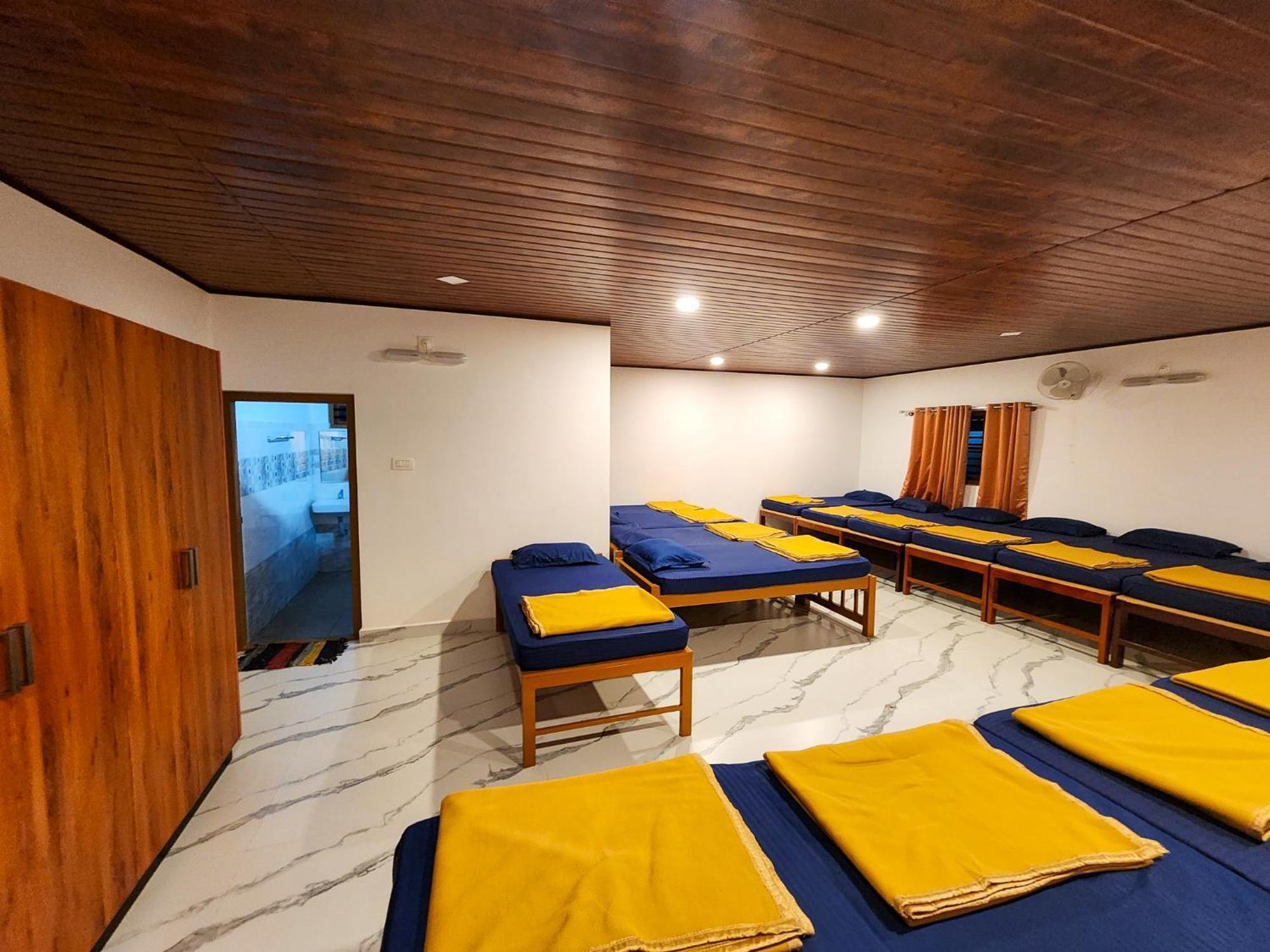 Celestial Heights Homestay Kurchi Exterior foto