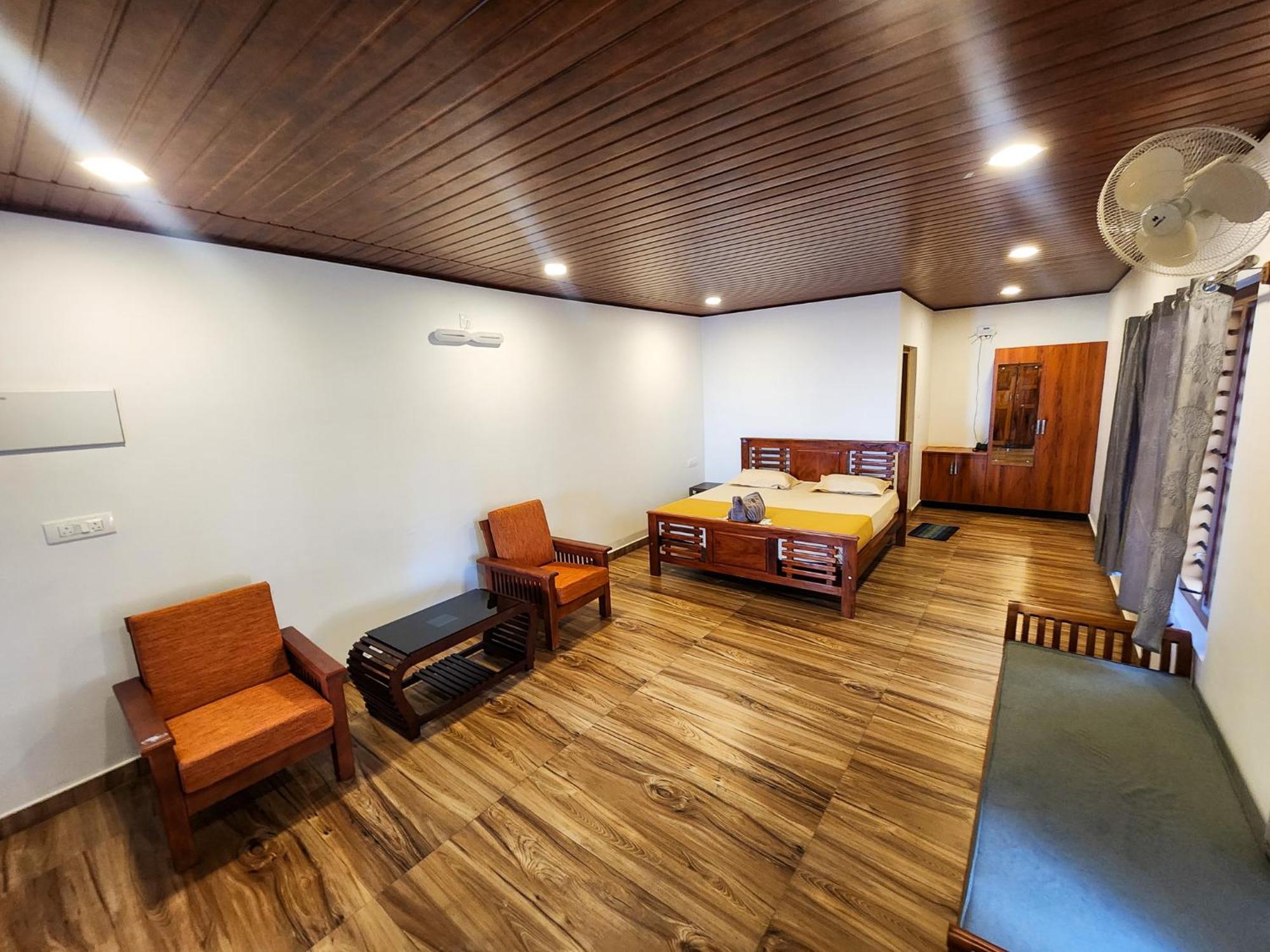 Celestial Heights Homestay Kurchi Exterior foto